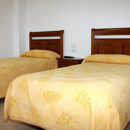 Guest house Restaurante La Masia *