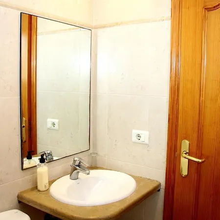 Guest house Restaurante La Masia Vila-real