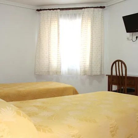 Guest house Restaurante La Masia *