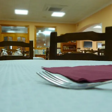 Guest house Restaurante La Masia *