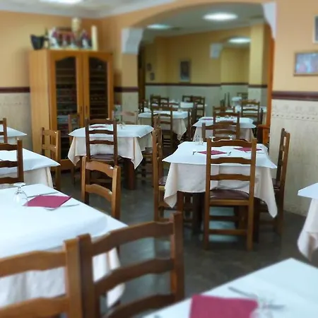 Restaurante La Masia Guest house *
